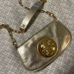 Tory Burch Reva Clutch Chain Strap Gold bag
